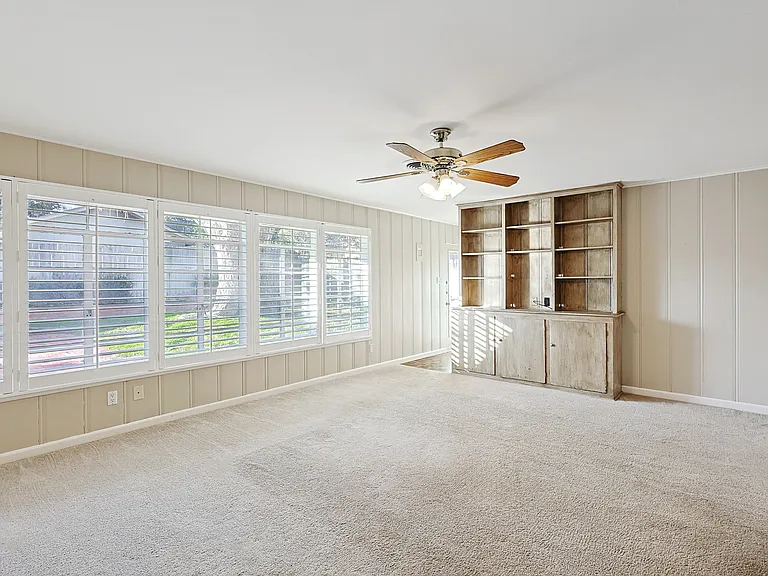 4317 Pershing Ave — Photo 19
