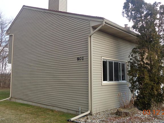 3rd image of 901 Timbercreek Dr APT 142