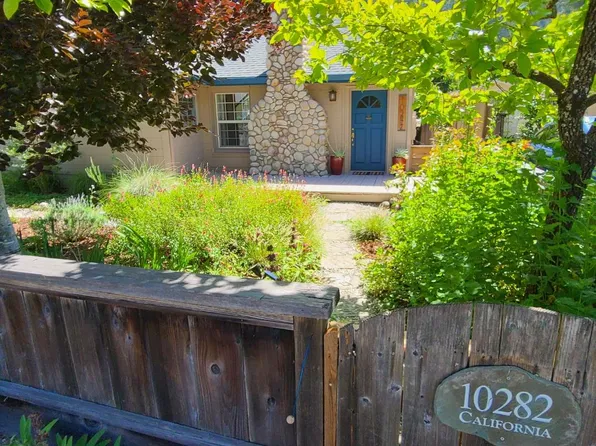 10282 California Dr, Ben Lomond, CA 95005