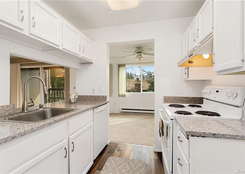 1st image of 14630 NE 35th St APT 203