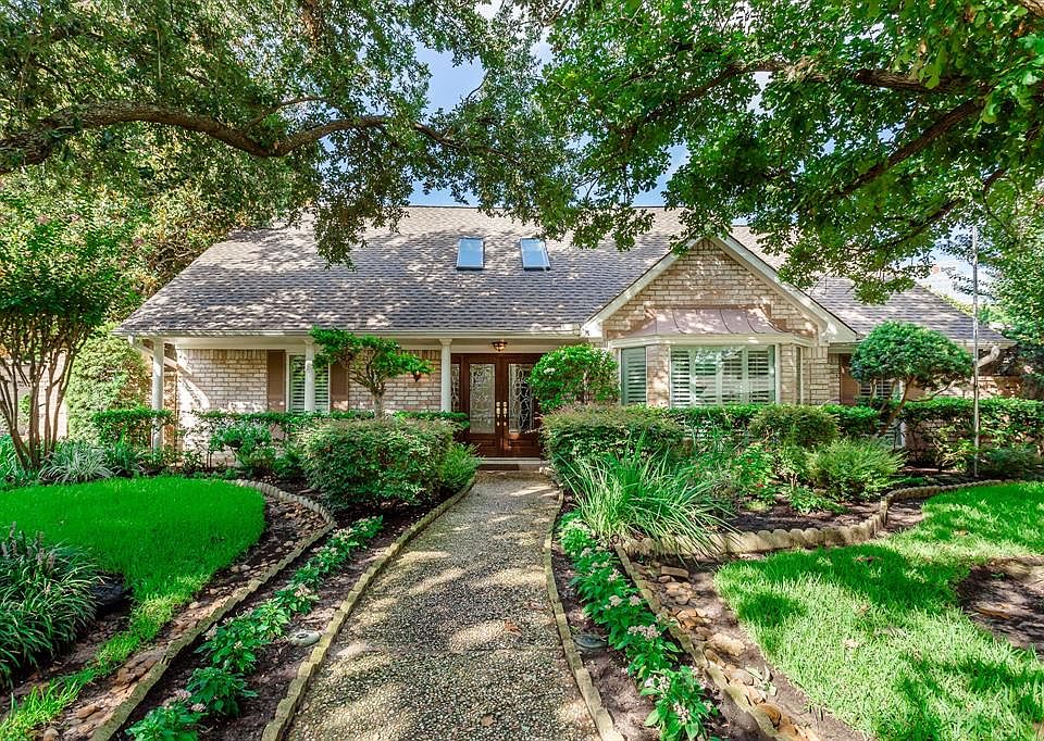 1st image of 10227 Meadow Lake Ln