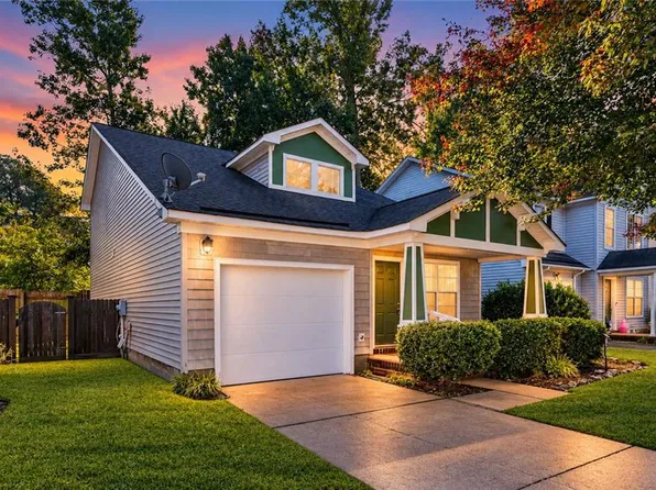 277 Town Pointe Way, Newport News, VA 23601