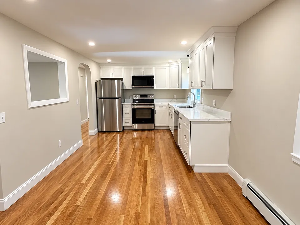 7 Esmond Ave #1