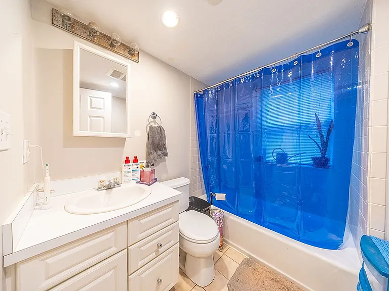 1720 Beacon St #G1R — Photo 7