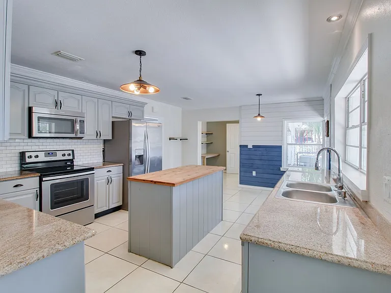 8875 Lake Florence Blvd — Photo 14