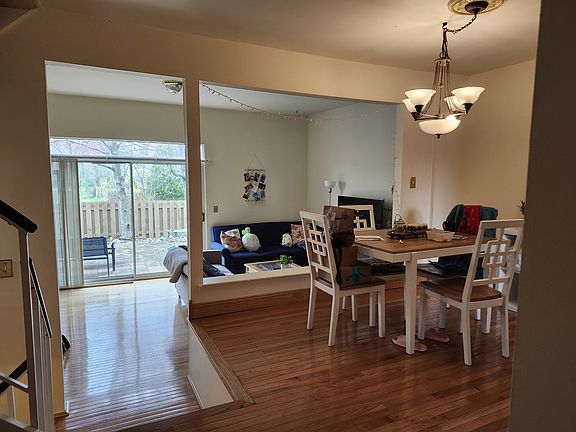 5th image of 1631 Brentwood Dr #282