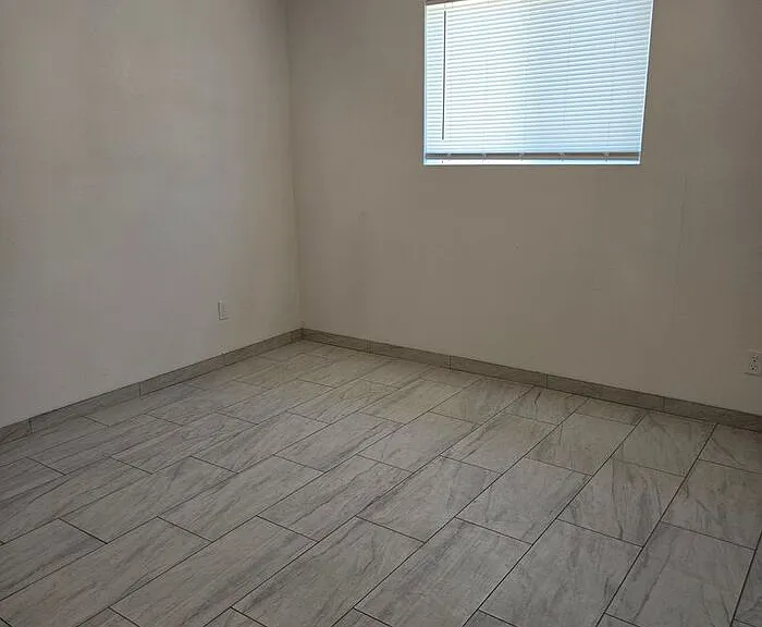 511 N Iroquois Ave #B — Photo 16