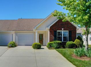 197 Oak Village Pkwy #116, Mooresville, NC 28117