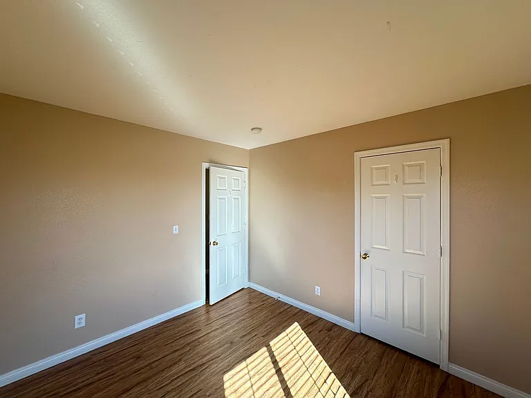 9510 Diamond Bridge Ave — Photo 13