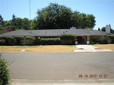 2nd image of 974 Idaho Dr