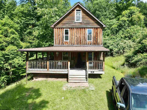 191 Waterview Dr, Horner, WV 26372