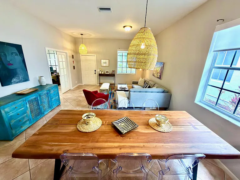 1618 Royal Grove Way — Photo 8