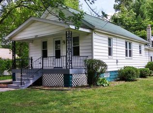 2694 Beach Rd, Pt Huron, MI 48060