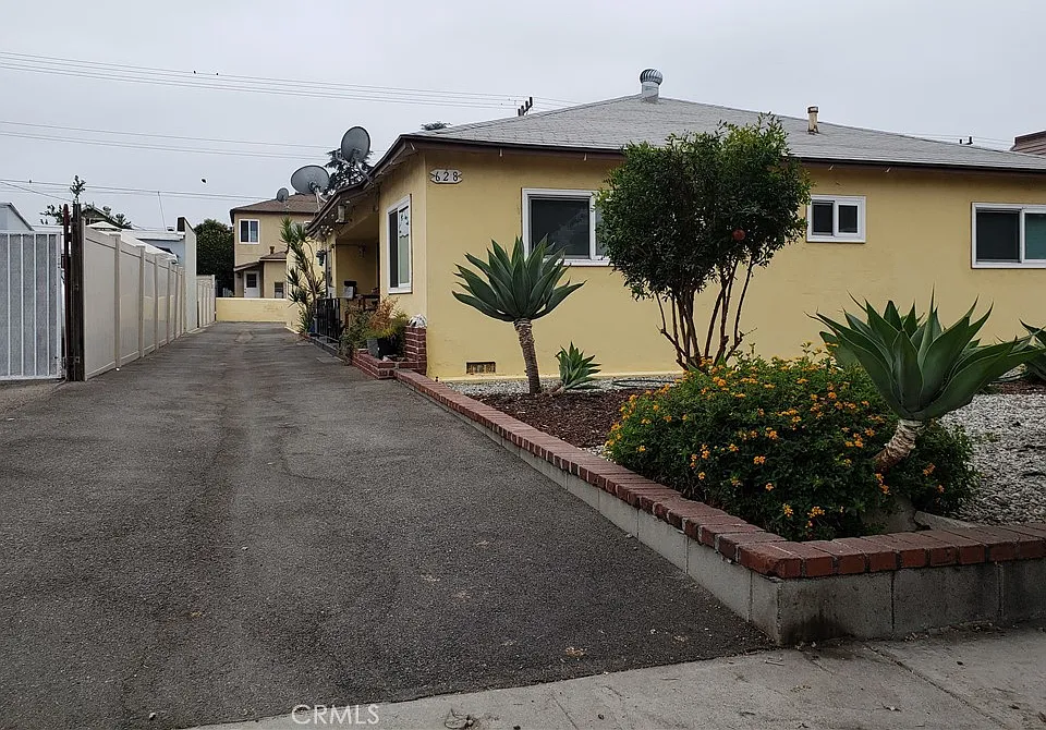 628 W California Ave #C