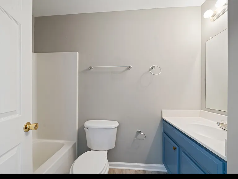 170 N Altamont Ave #170 — Photo 11