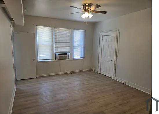2 bed, 750 sqft, $1,300 — Photo 2