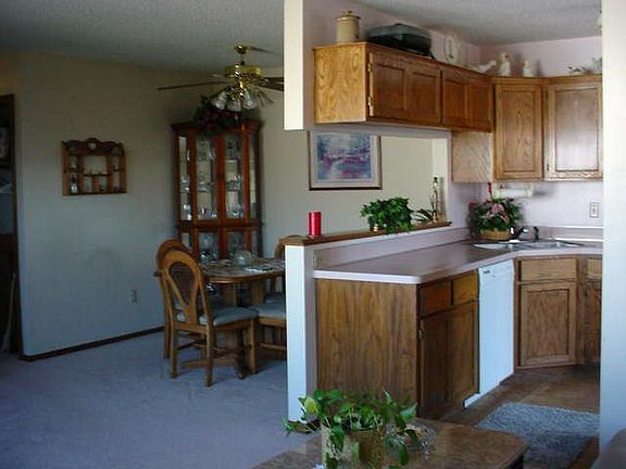 Eat-in Kitchen + Formal Dining Area