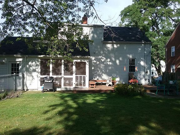 2nd image of 1801 Wright Ave