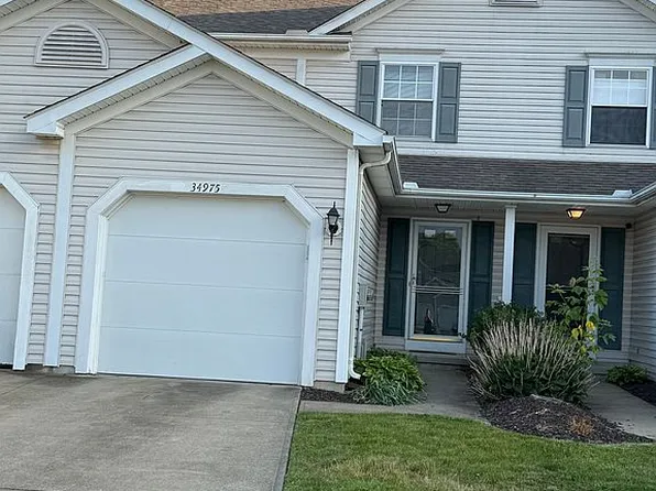 34975 Northview Cir, North Ridgeville, OH 44039
