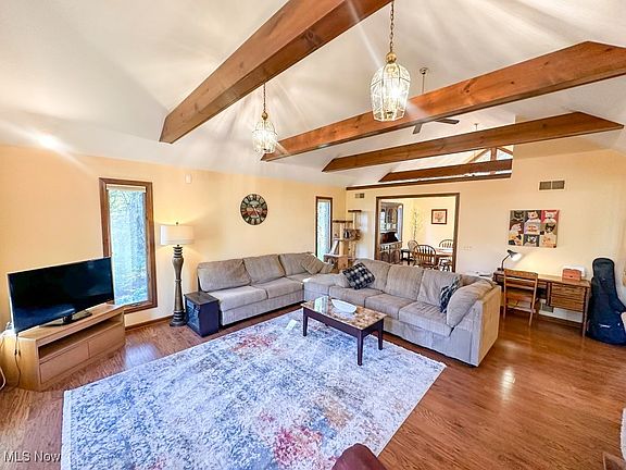 3rd image of 206 Laurel Hills Dr