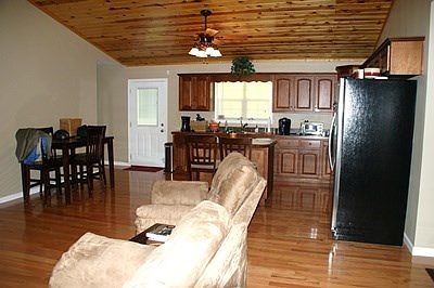 4th image of 1463 Penn Ford Ln