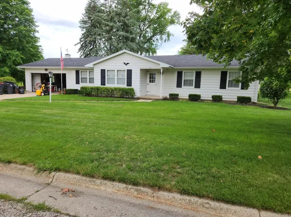 109 Hickory Ln, Waterloo, WI 53594