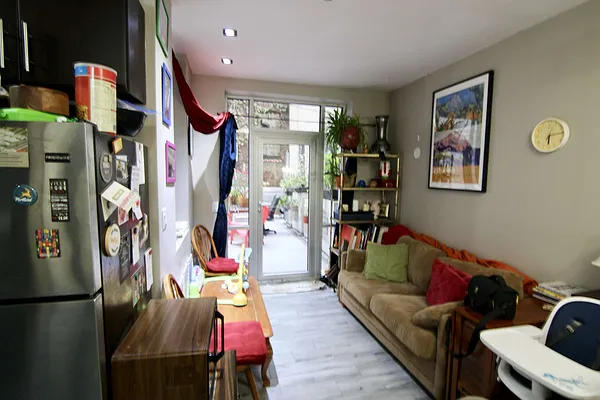 Rented by Lucky Apt Inc | media 5