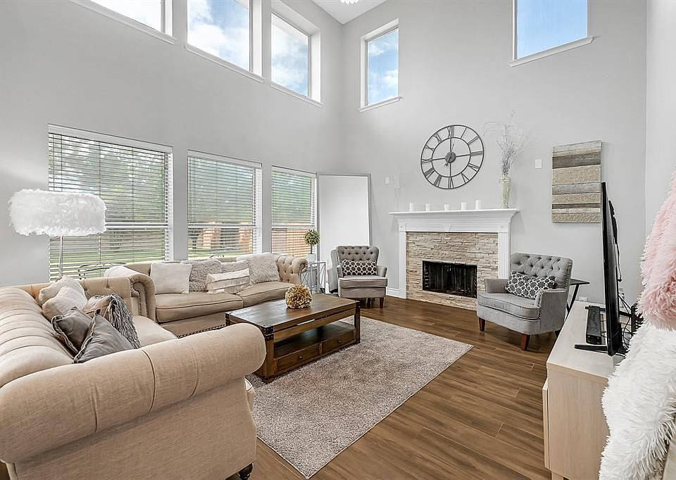 1st image of 25219 Fisher Colony Dr