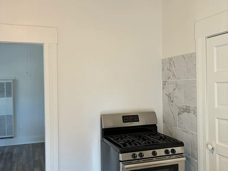 3987 Locust St #3987 — Photo 2