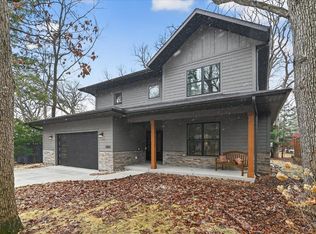 6003 Midwood Ave, Monona, WI 53716
