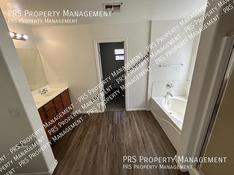 45563 W Starlight Dr — Photo 43