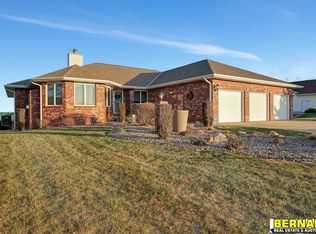 118 N 56th Rd, Nebraska City, NE 68410