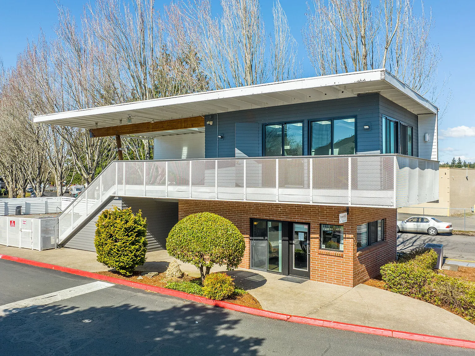 Township Eastside — Photo 2