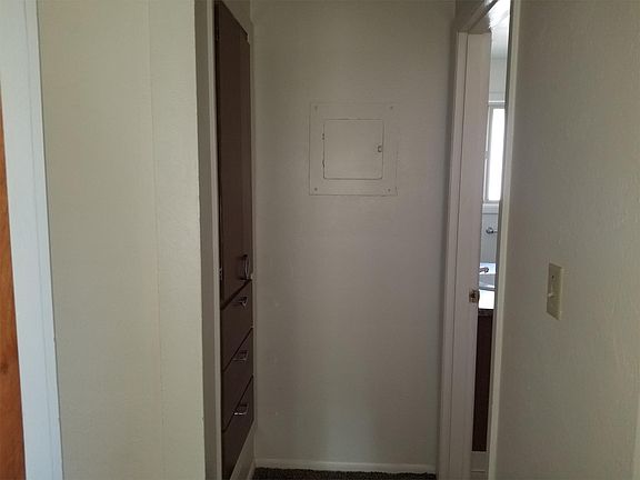 5th image of 513-523 Tryon Ave NE #519