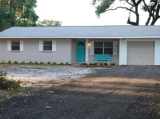 4454 Edwards Rd, Plant City, FL 33567