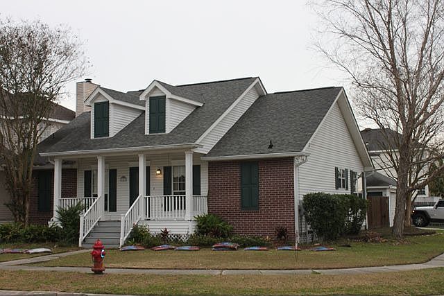 1st image of 107 Madewood Dr