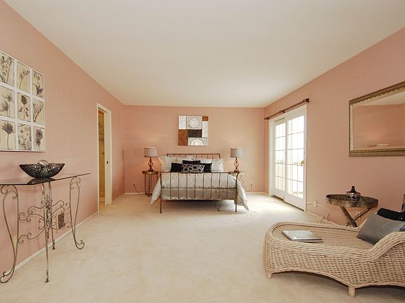 5th image of 2437 Hastings Dr