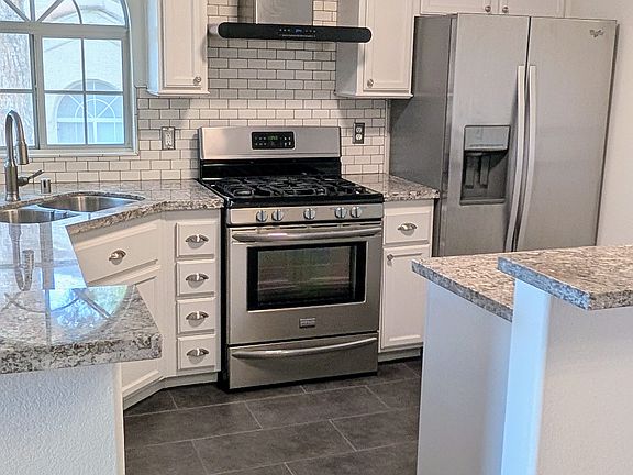 5th image of 2251 Wigwam Pkwy #17