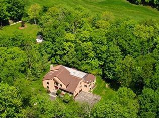 20 Ironwood Dr, Danbury, CT 06811