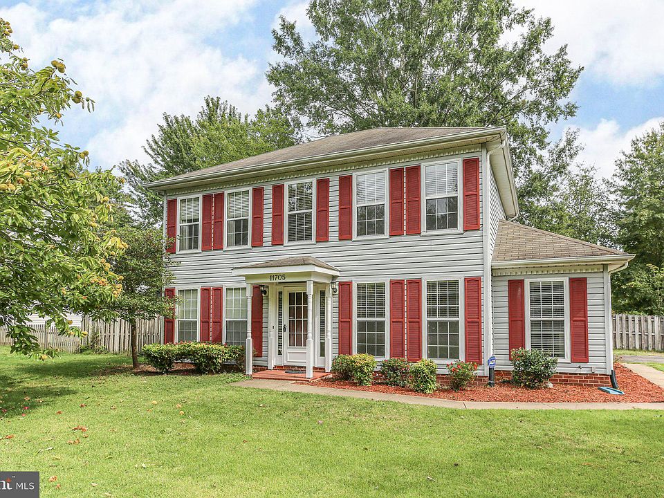 1st image of 11705 Camelot Way