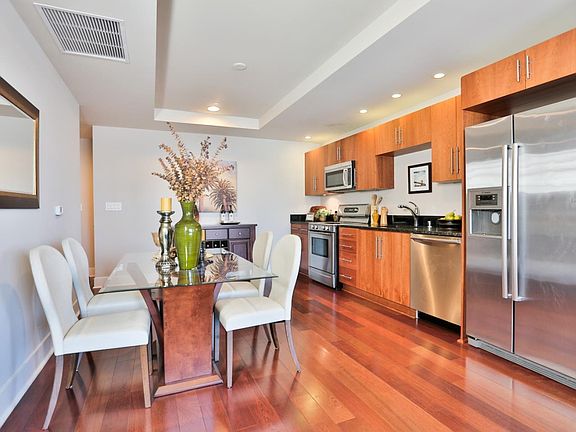 2nd image of 88 E San Fernando St Unit 710
