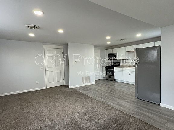 5th image of 2323 N Delphos St