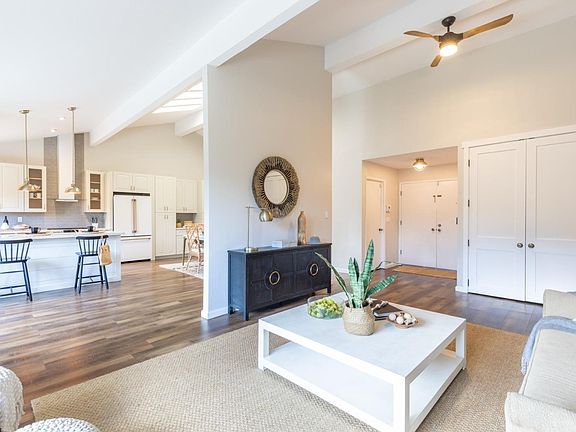 3rd image of 3565 Sandybrook Lane