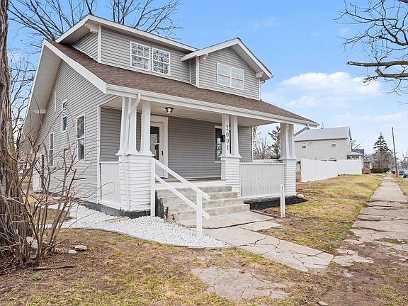 2nd image of 2001 Lincolnway St
