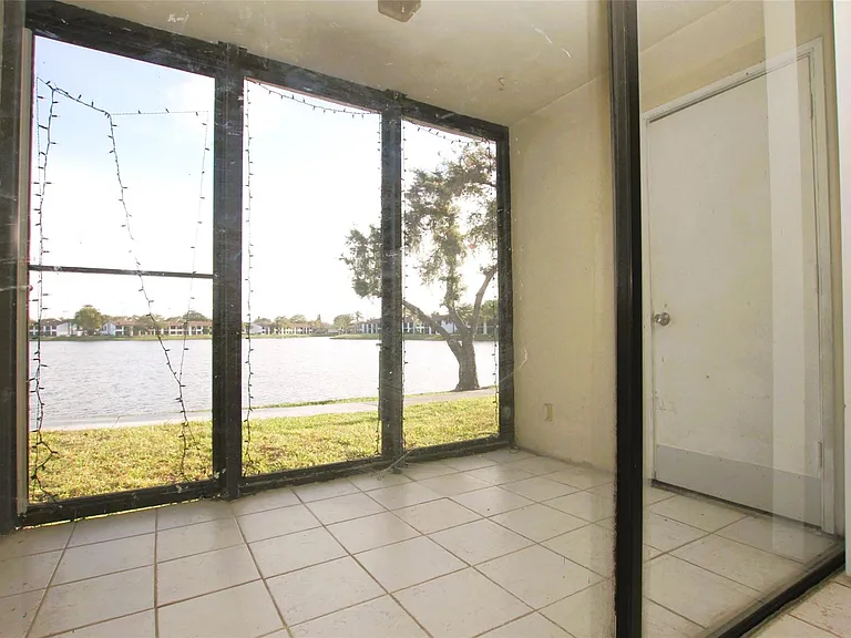 217 Lake Pointe Dr #107 — Photo 12