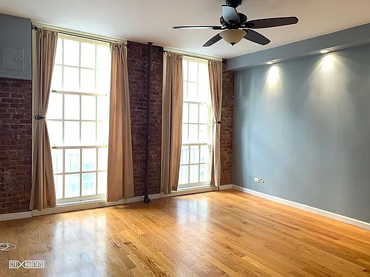 Rented by Citi Habitats | media 9