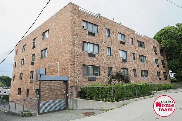 Sold by Keller Williams Realty Landmark II | media 20