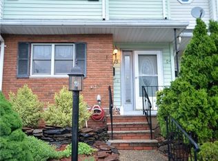 15 Kyle St, Manville, NJ 08835