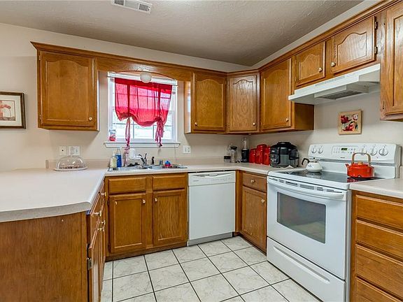 5th image of 507 Katie Ln