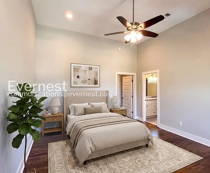 2115 Burns St — Photo 16